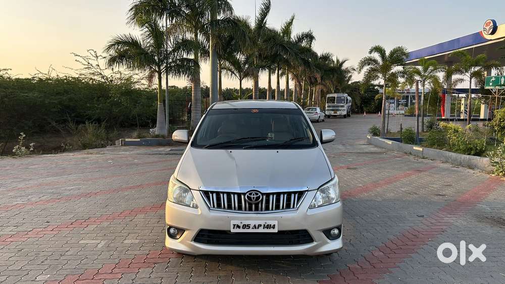 Toyota Innova 2012-2013 2.5 E Diesel Ms 7-seater, 2012, Diesel
