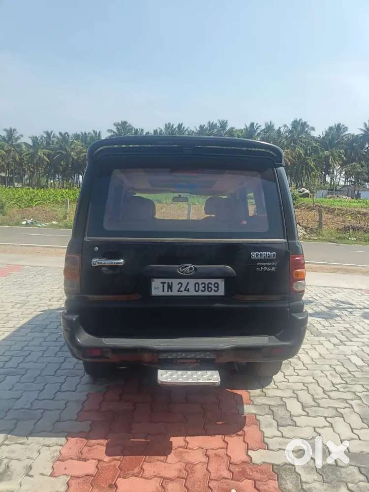Mahindra Scorpio 2004 Diesel Well Maintained