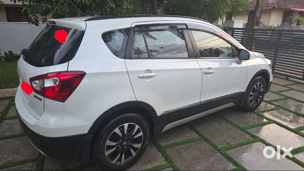 Scross 2021 Zeta Automatic - Low Kms