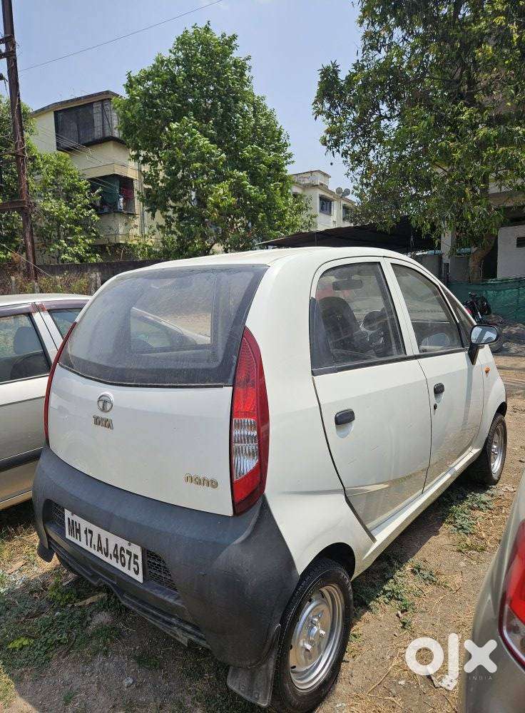 Tata Nano Xe, 2012, Petrol