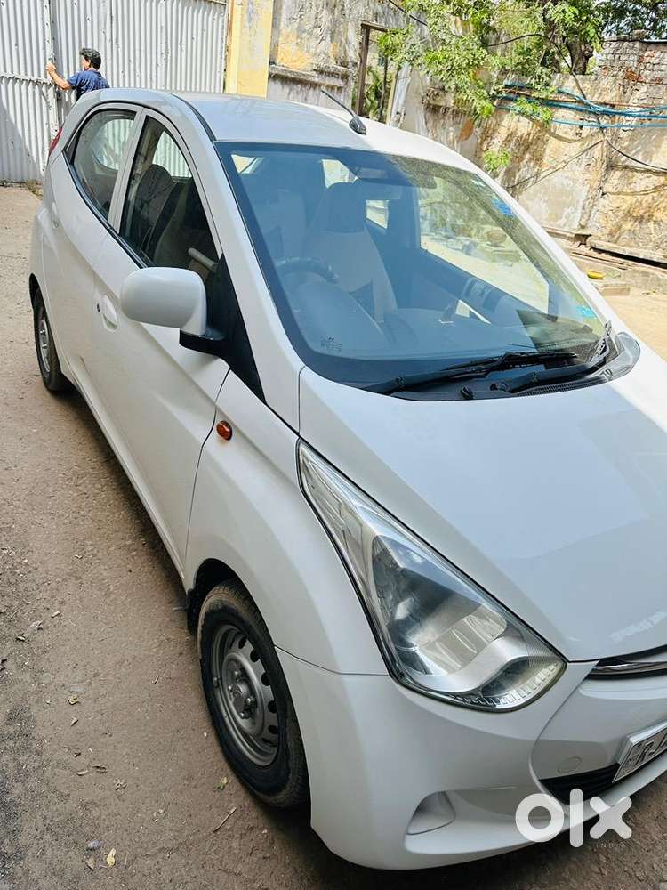 Hyundai Petrol Manual 2015