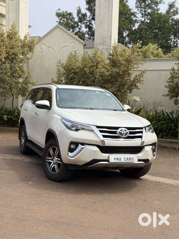 Toyota Fortuner [2021-ongoing] 2.8 2wd Diesel Mt, 2020, Diesel