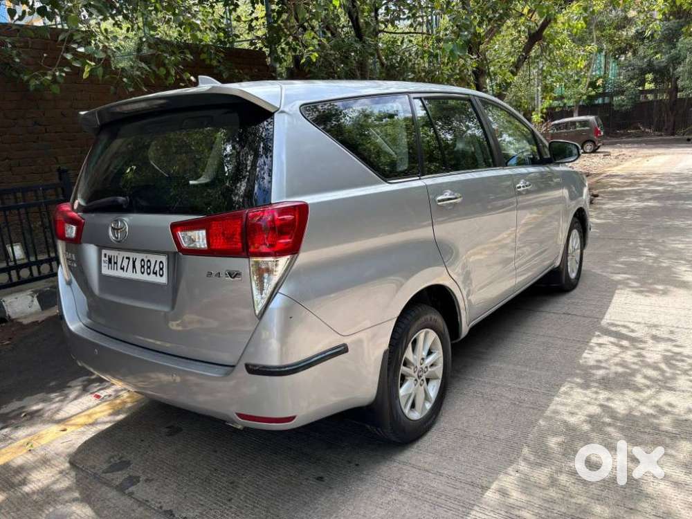 Toyota Innova Crysta 2.4 V, 2016, Diesel