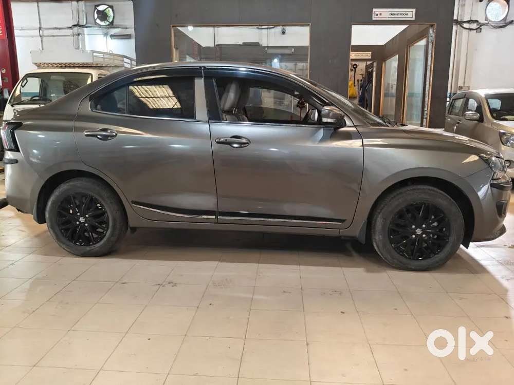 Maruti Suzuki Dzire 1.2 Zxi Cng 2025