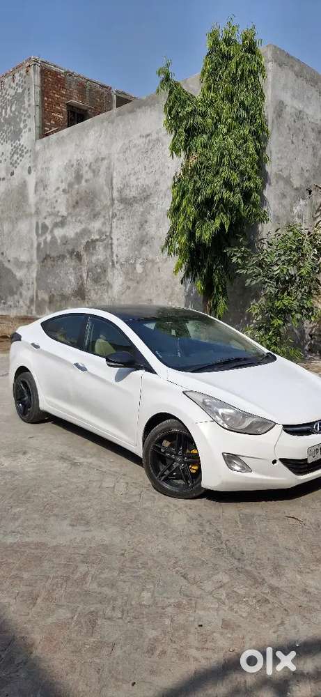 Hyundai New Elantra Diesel 2014