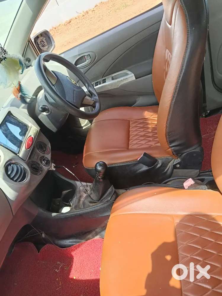 Toyota Etios Cross 2021