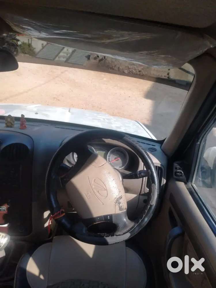 Mahindra Scorpio 2014 Diesel 15 Km Driven