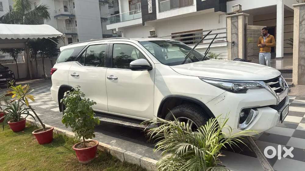 Toyota Fortuner Legender 2019 Diesel