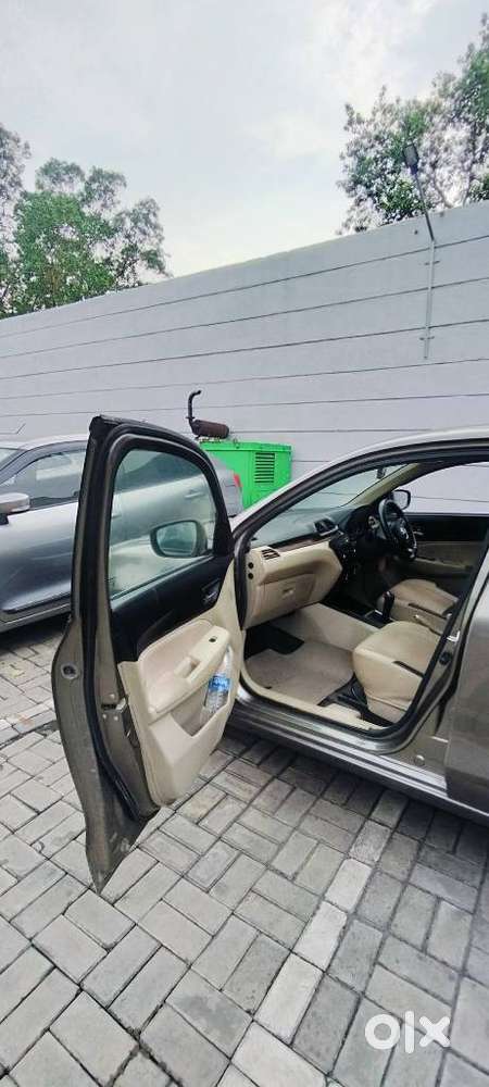 Maruti Suzuki Dzire 1.2 Vxi, 2018, Petrol