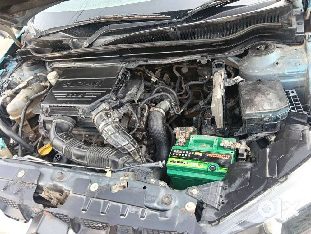Maruti Suzuki Vitara Brezza Zdi Plus Dual Tone, 2017, Diesel