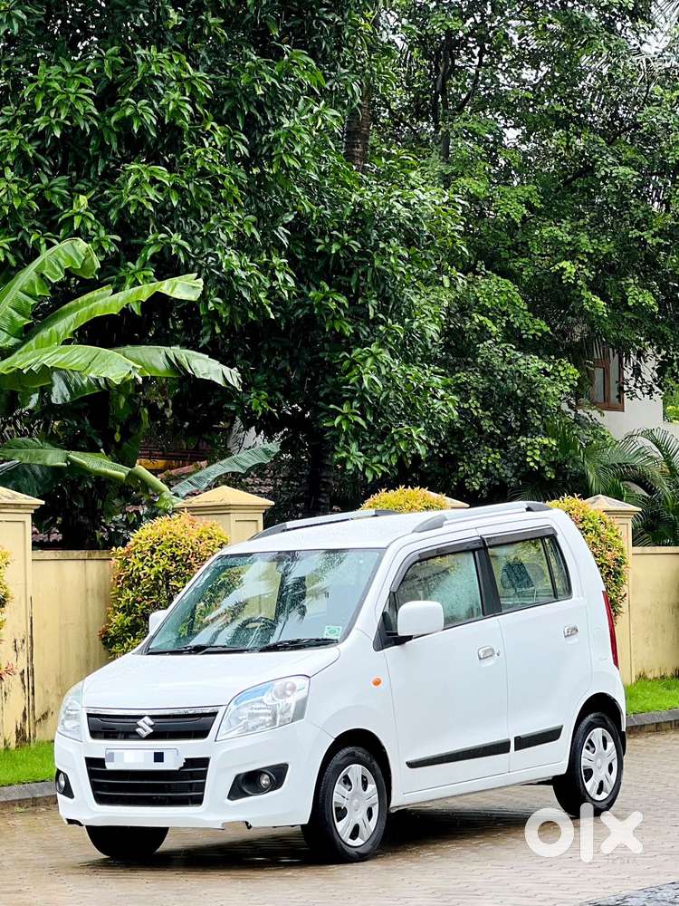 Maruti Suzuki Wagon R Amt Vxi Plus, 2016, Petrol
