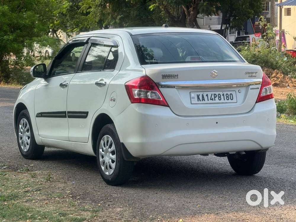Maruti Suzuki Dzire Vxi Ags, 2016, Petrol