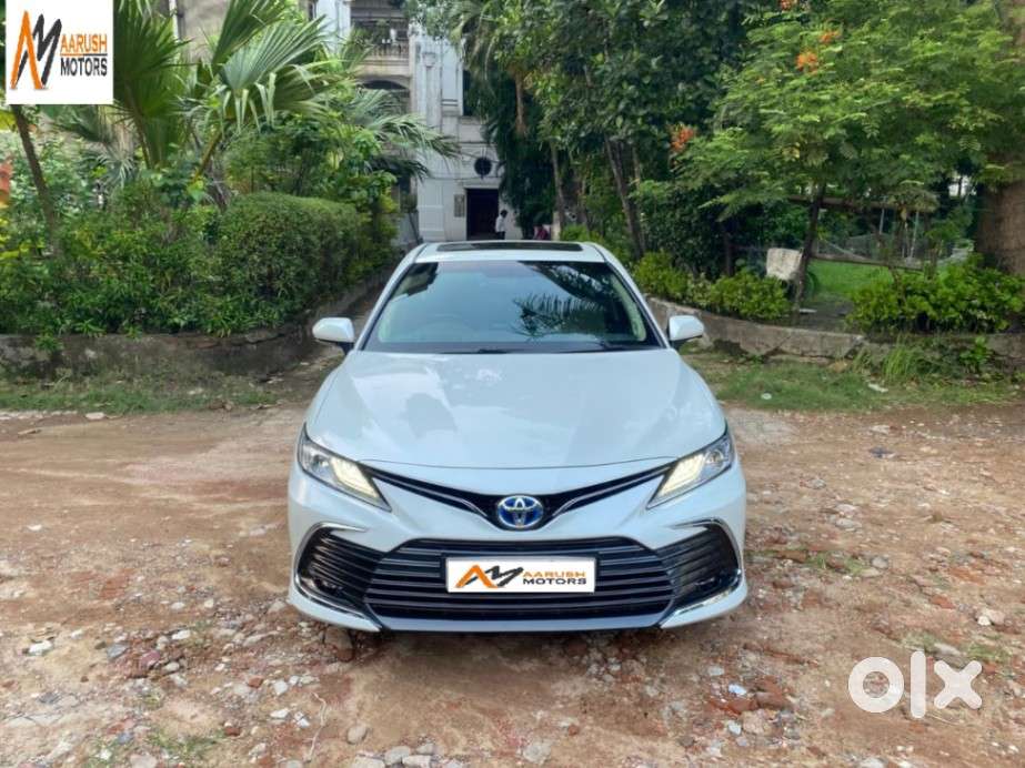 Toyota Camry Hybrid, 2024, Petrol