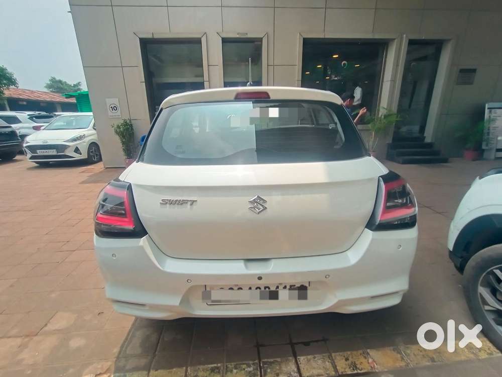 Maruti Suzuki Swift 1.2 Vxi (o), 2025, Petrol