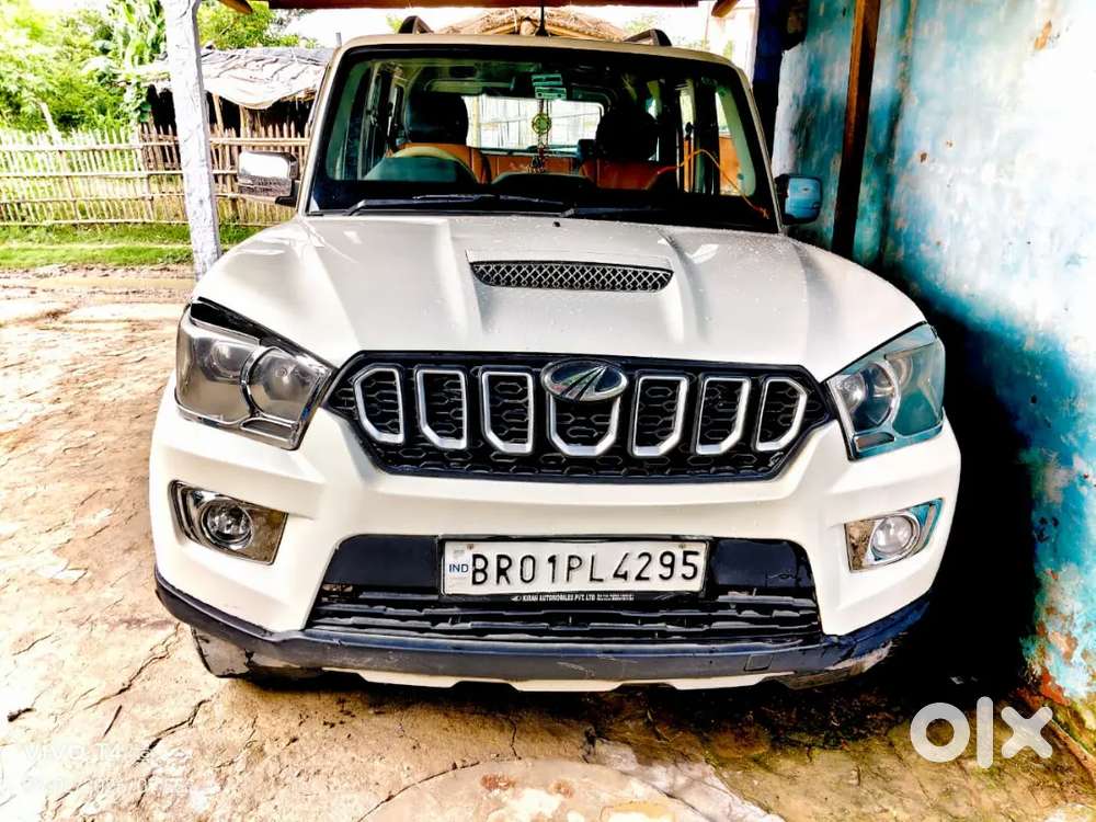 Mahindra Scorpio 2.2 S9 2020