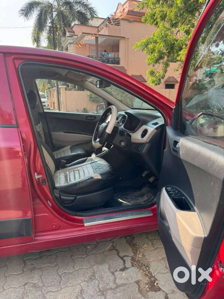 Hyundai I10 Sportz, 2015, Petrol