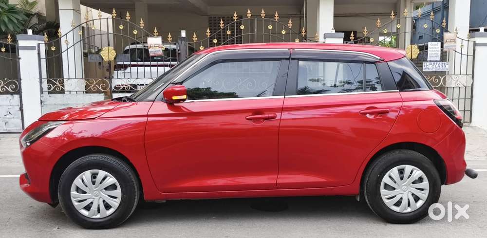 Maruti Suzuki Swift Vxi Optional, 2025, Petrol