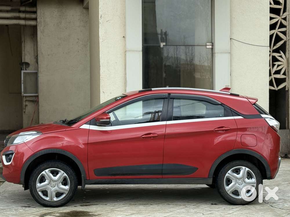 Tata Nexon 1.2 Revotron Xt Plus, 2019, Cng & Hybrids