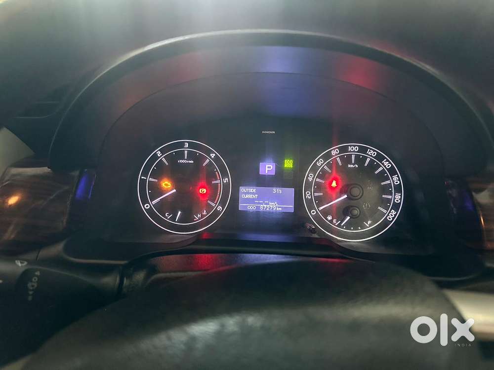 Toyota Innova Crysta 2.8 Gx At, 2016, Diesel