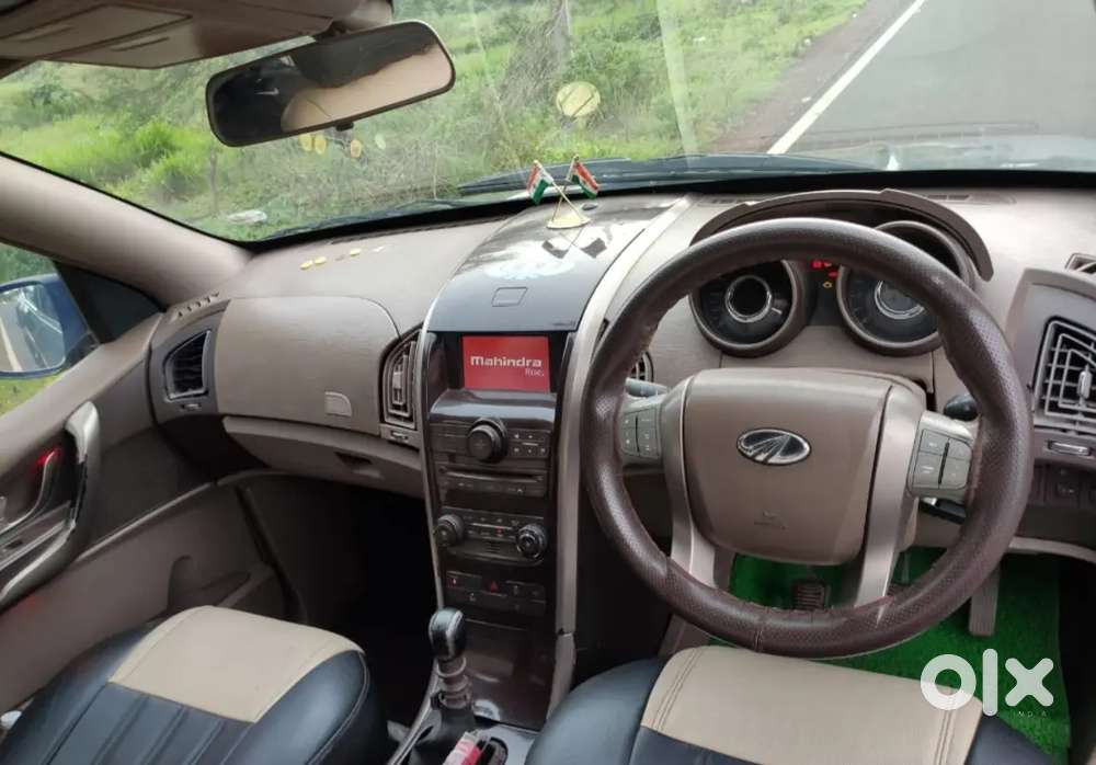 Mahindra Xuv5oo W8 Fwd For Sale
