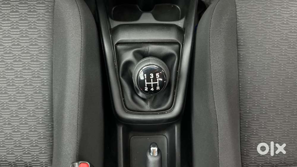 Maruti Suzuki Swift 1.2 Vxi (o), 2026, Petrol