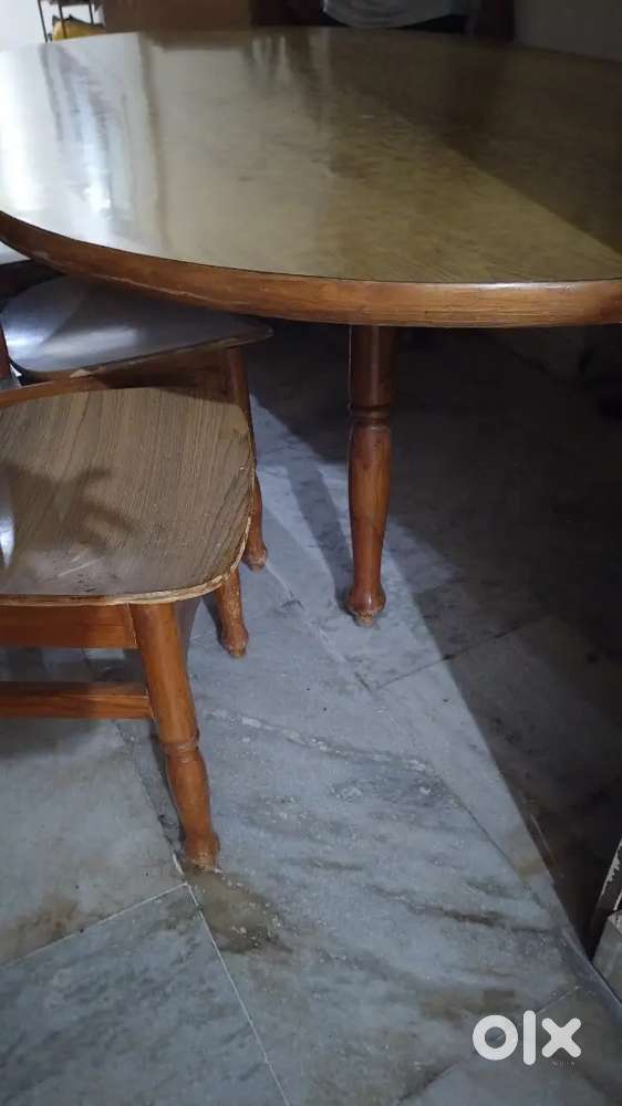 Sale of Dining Table