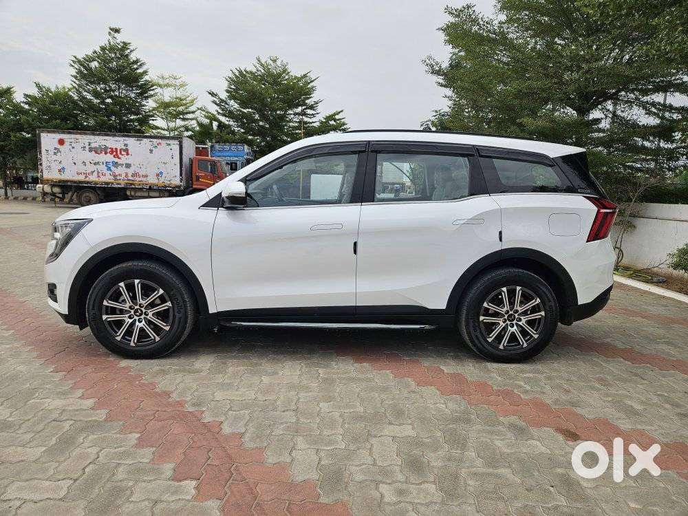 Mahindra Xuv700 2.2 Ax 7 Diesel Mt Str, 2025, Diesel