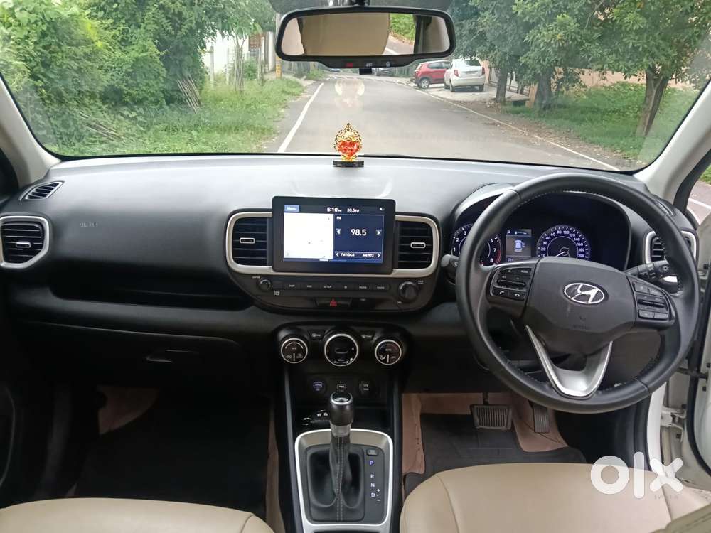 Hyundai Venue Sx Plus Turbo Dct, 2020, Petrol