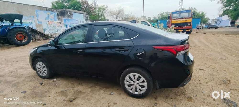 Hyundai Verna