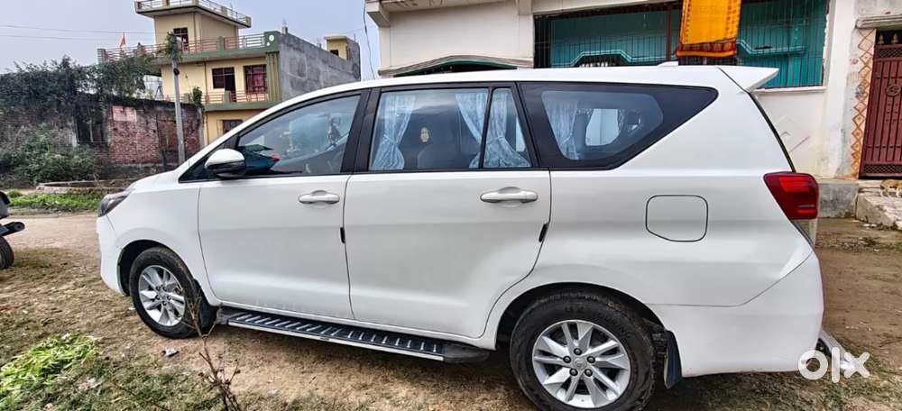 Toyota Innova Crysta 2.4 G Mt 7 Str, 2023, Diesel