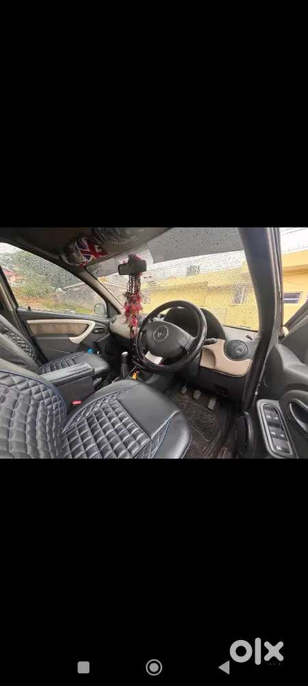 Renault Duster Car 2014