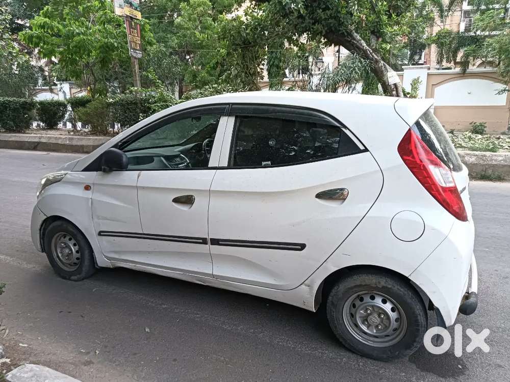Hyundai Eon 2015 Petrol Well Maintained
