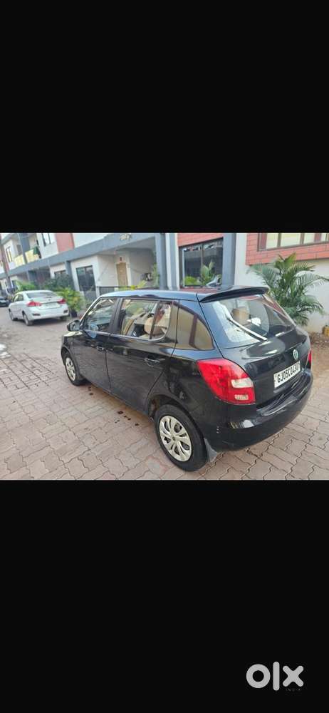 Skoda Fabia Petrol Manual 2011