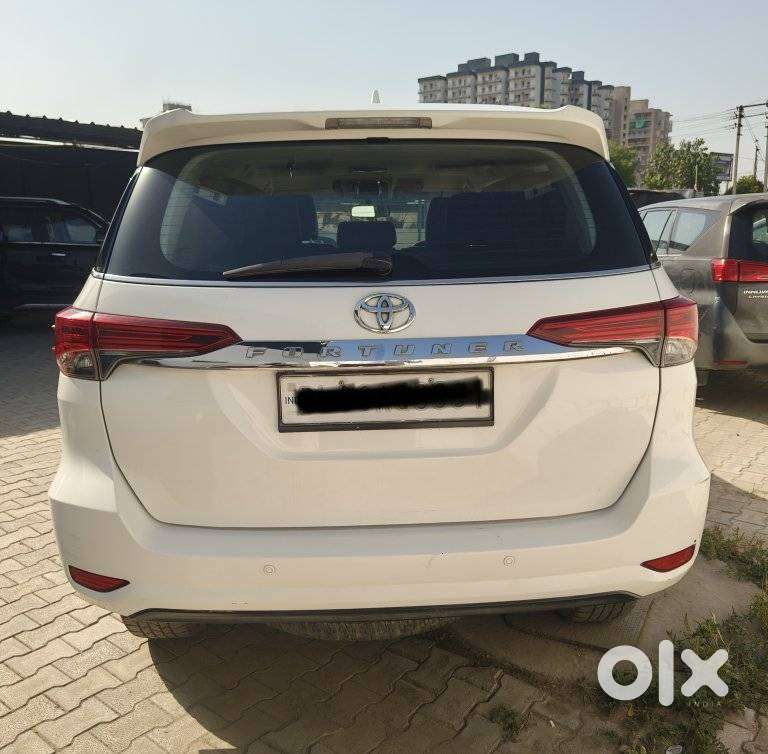 Toyota Fortuner 4x2 At 2.8 Diesel, 2017, Diesel