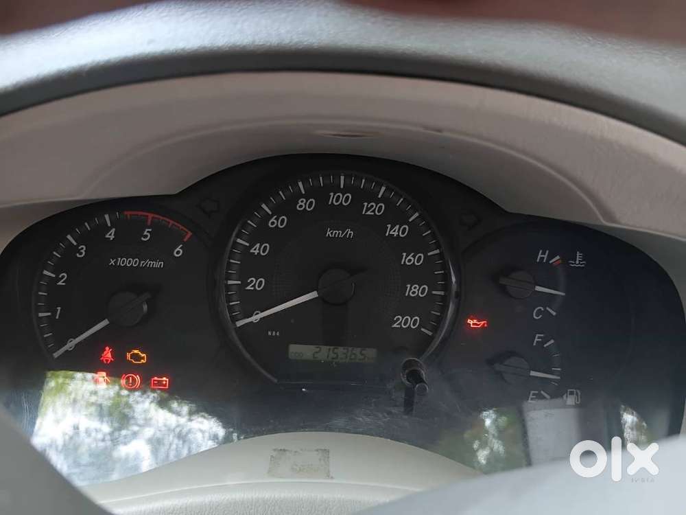 Toyota Innova 2 5 G