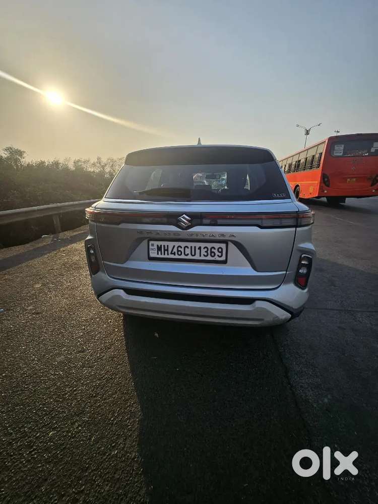 Lady Used Long Drive Used 1 Kg Cng 30 Km Average On High Way City 180