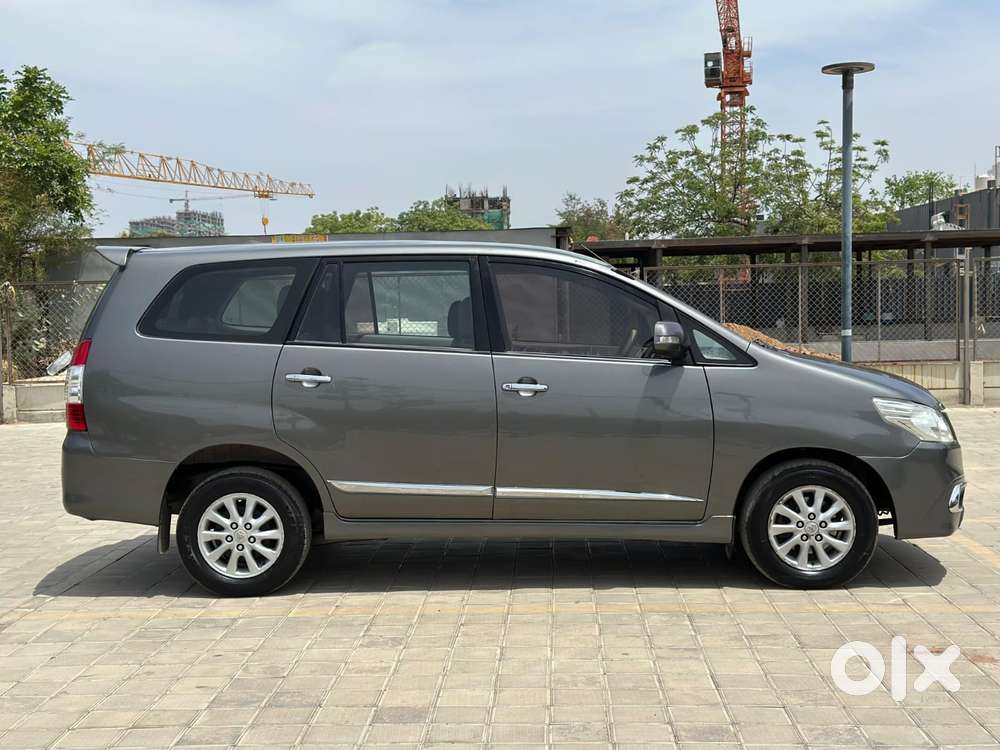 Toyota Innova 2.5 V 7 Str, 2012, Diesel