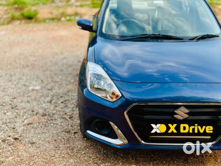 Maruti Suzuki Dzire Vxi Ags, 2022, Petrol