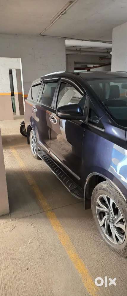 Toyota Innova Crysta 2022 Diesel Well Maintained