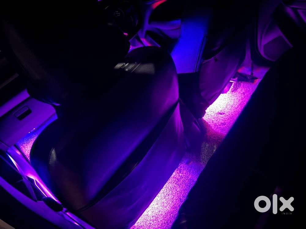 Maruti Suzuki Swift Vxi - Middle Variant - 2022 March - Single Hand