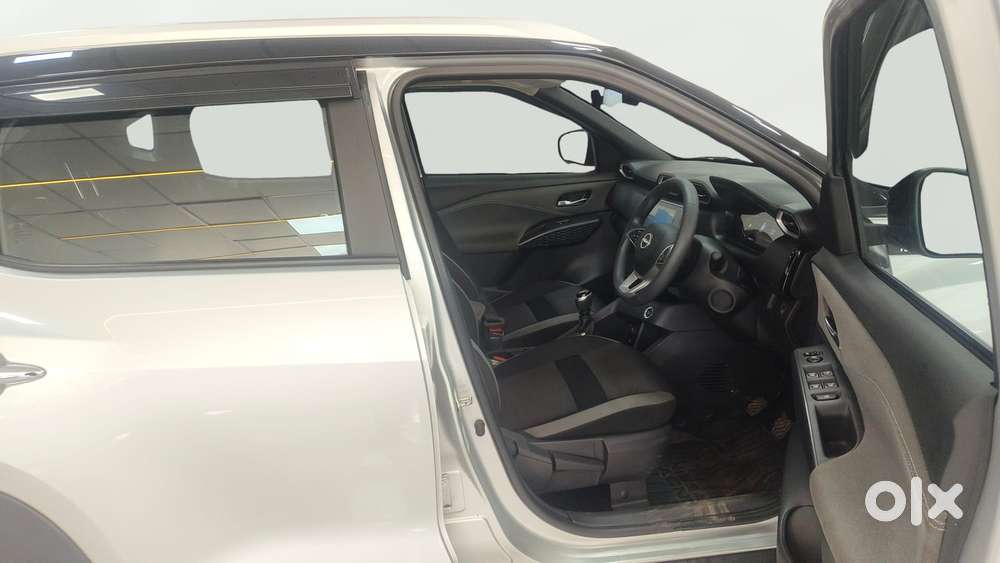 Nissan Magnite 1.0 Xl, 2025, Petrol