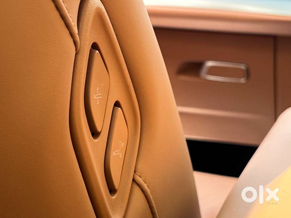Mg M9 Presidential Limo, 2026, Electric