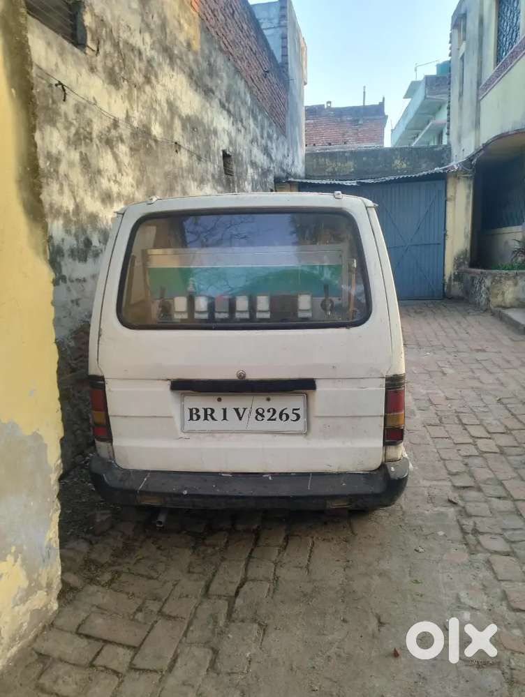 Soda Machine Ke Sath Hai
