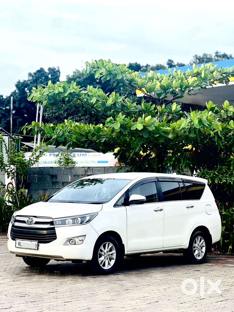 Toyota Innova Crysta 2.4 V 8 Str, 2020, Diesel