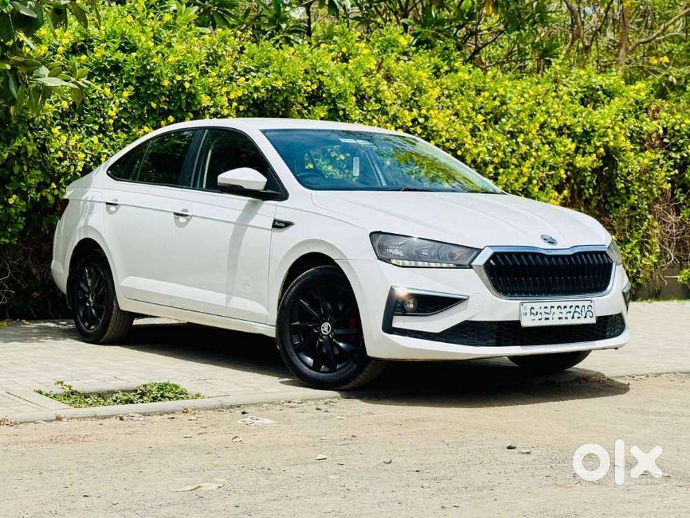 Skoda Slavia Ambition 1.0l Tsi Mt, 2022, Petrol