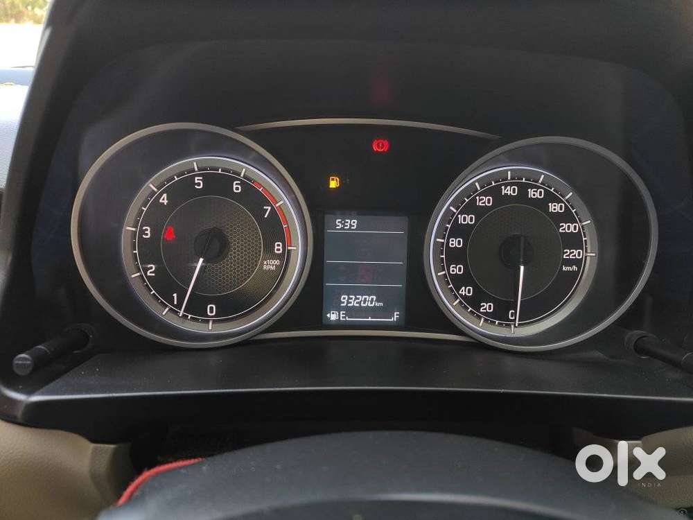 Maruti Suzuki Dzire 1.2 Vxi, 2022, Petrol