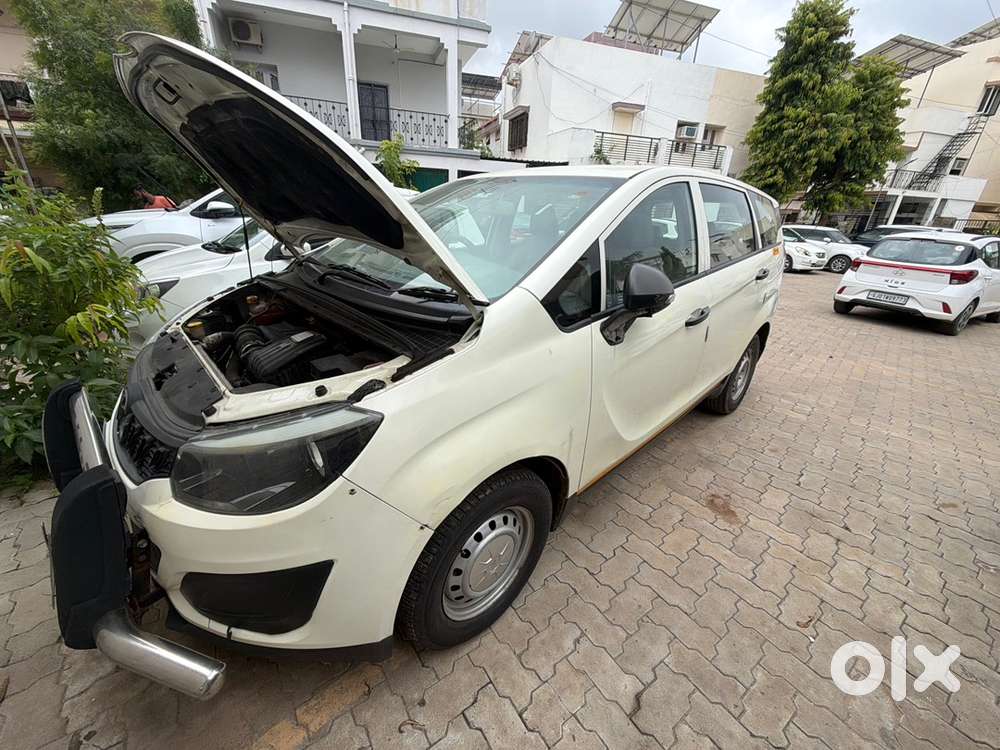 Mahindra Marazzo Diesel 2019