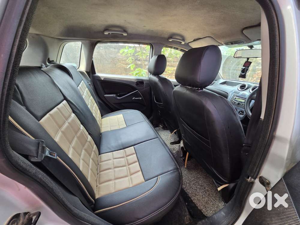 Ford Figo 1.2p Ambiente Mt, 2013, Petrol