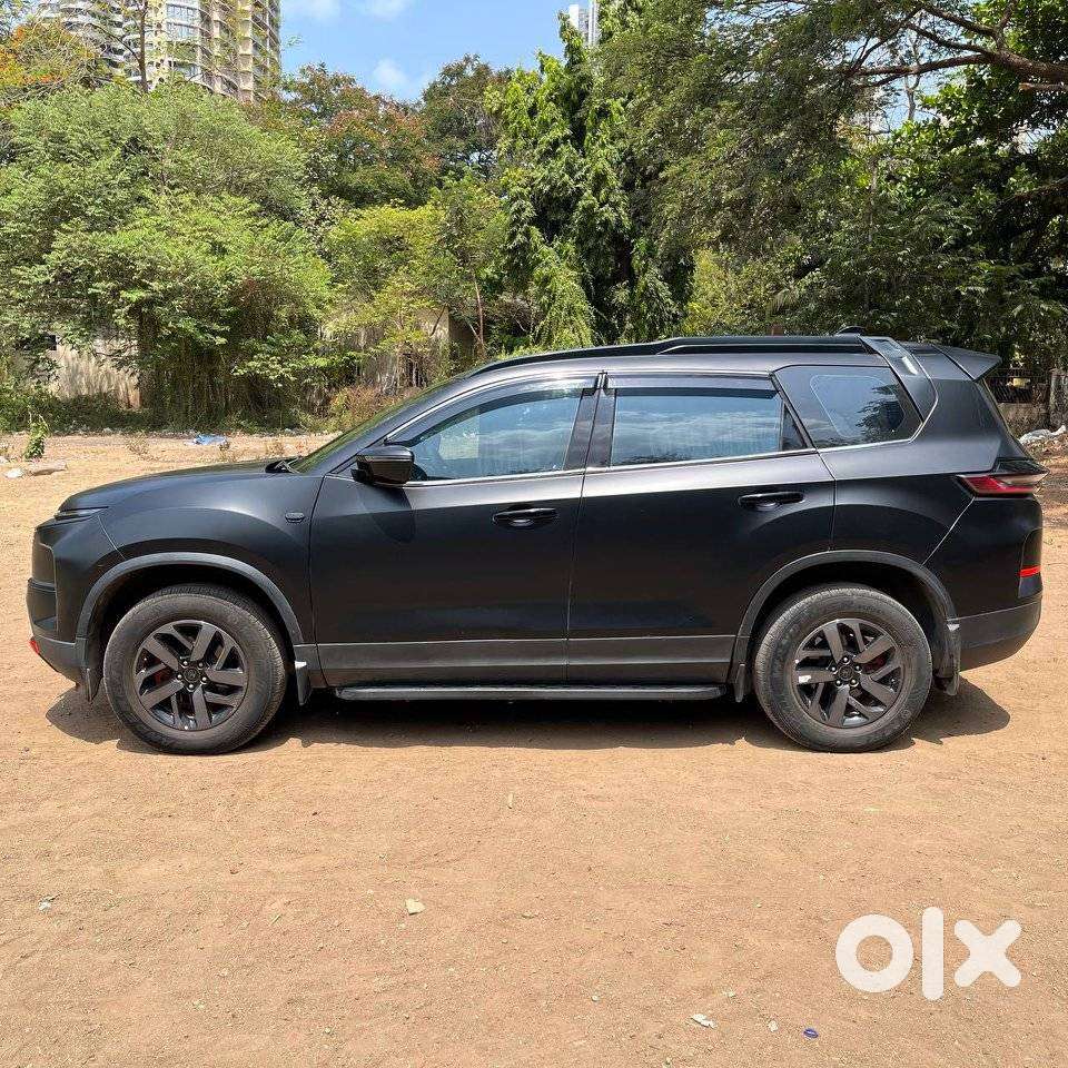 Tata Safari Pure Plus S Dark Edition At, 2024, Diesel