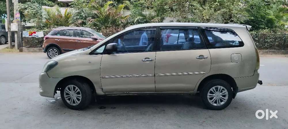 Toyota Innova 2007